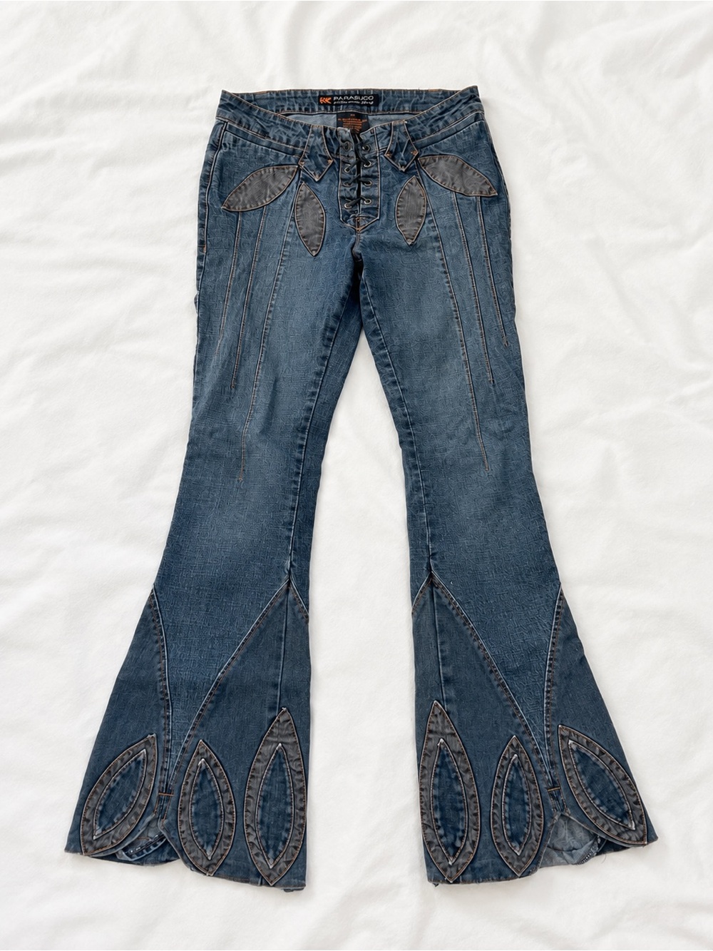 Y2K PARASUCO Lace-Up Flare Jeans Size 29 Leaf Appliqué